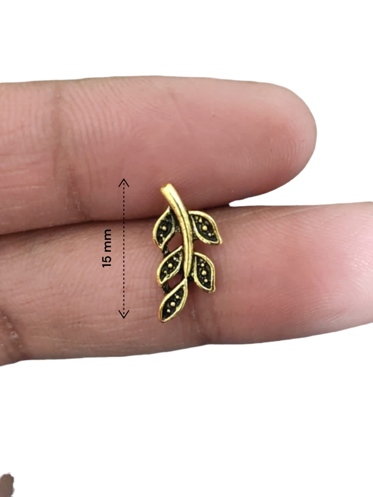 Golden Leaf Tiny Studs (5)